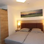 H&p Touristik Residenz Grafenmatt Gra-2-2 * פלדברג